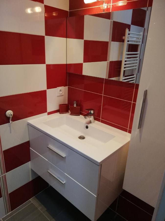 De Plain Pied Dans La Verdure Apartment
