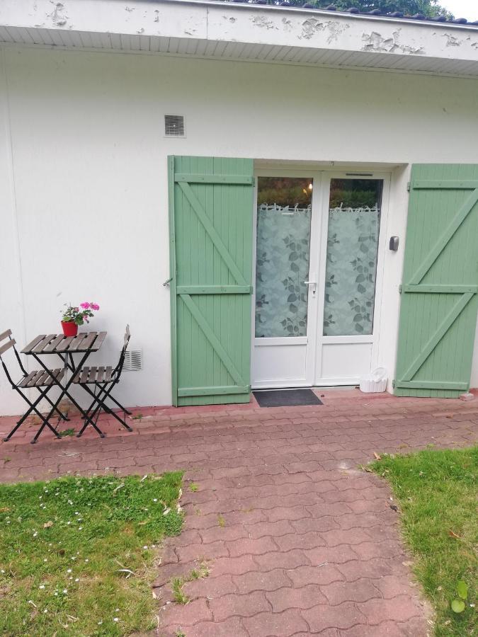 Apartment De Plain Pied Dans La Verdure *